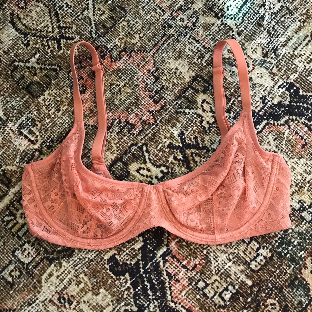 Victoria’s Secret peach unlined bra size 34D